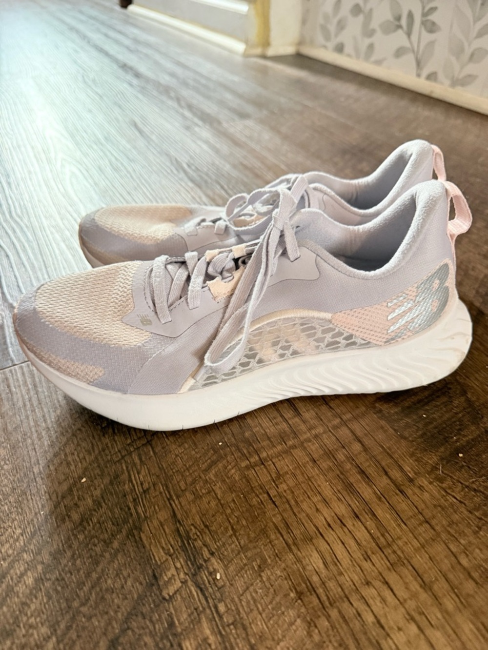 New Balance Women’s DynaSoft Beaya Lilac, Pale Pink, and Gray Athletic Sneakers